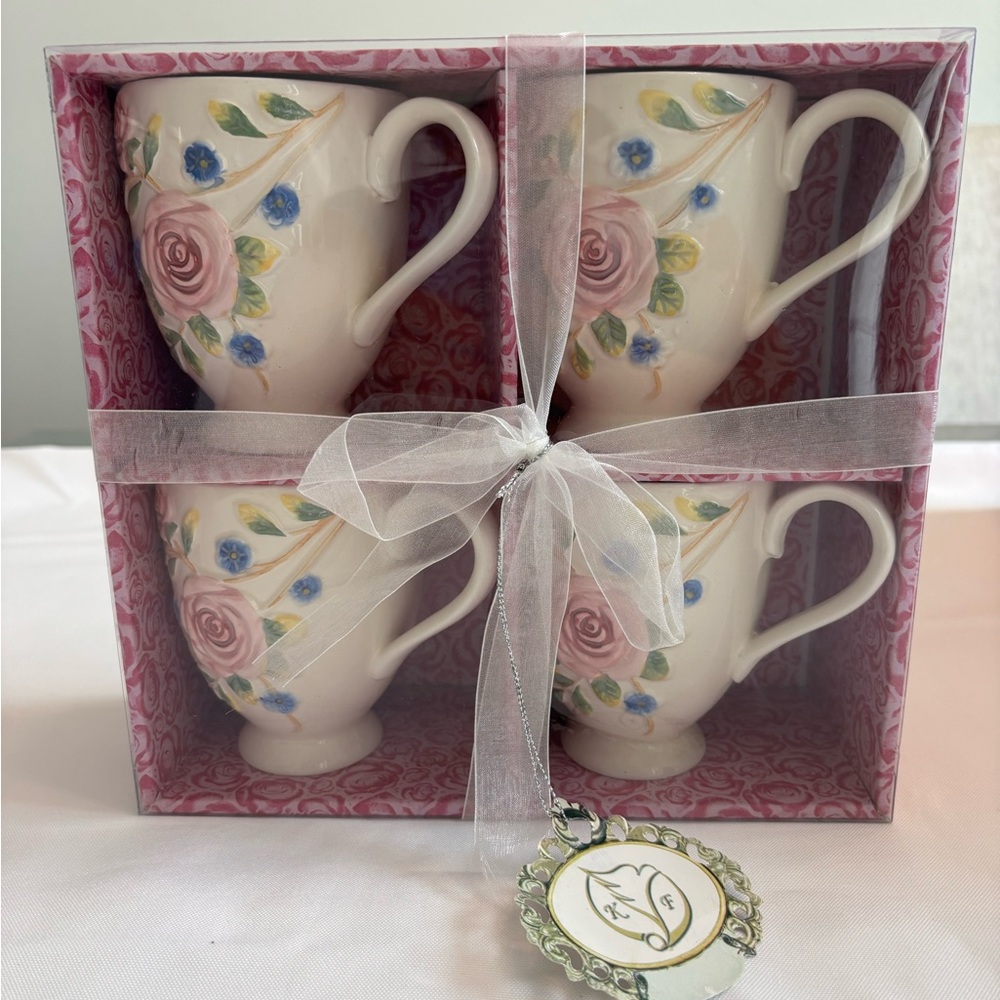 Floral Ceramic Mugs Set - Pink and Blue
